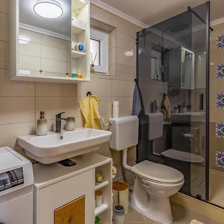 Beautiful In With Kitchen * Kavran