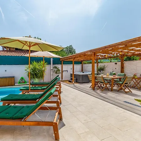 別荘 Beautiful In With Kitchen *